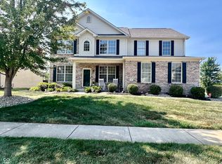 5768 Cherokee Ct, Bargersville, IN