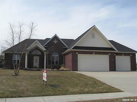 2nd image of 2010 Nicklaus Dr