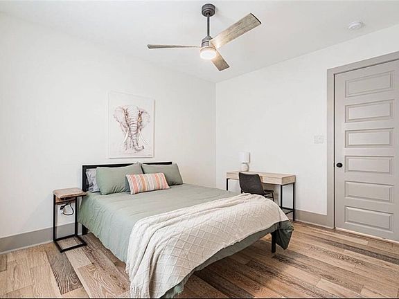 5th image of 418 S Genois St