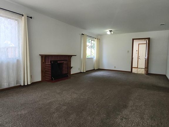3rd image of 2808 Steinhart Ct