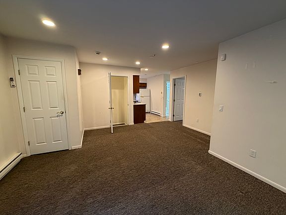 4th image of 8 Cawdor Burn Rd #A
