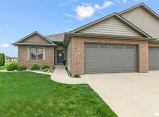 4836 Chestnut Dr, Springfield, IL 62711