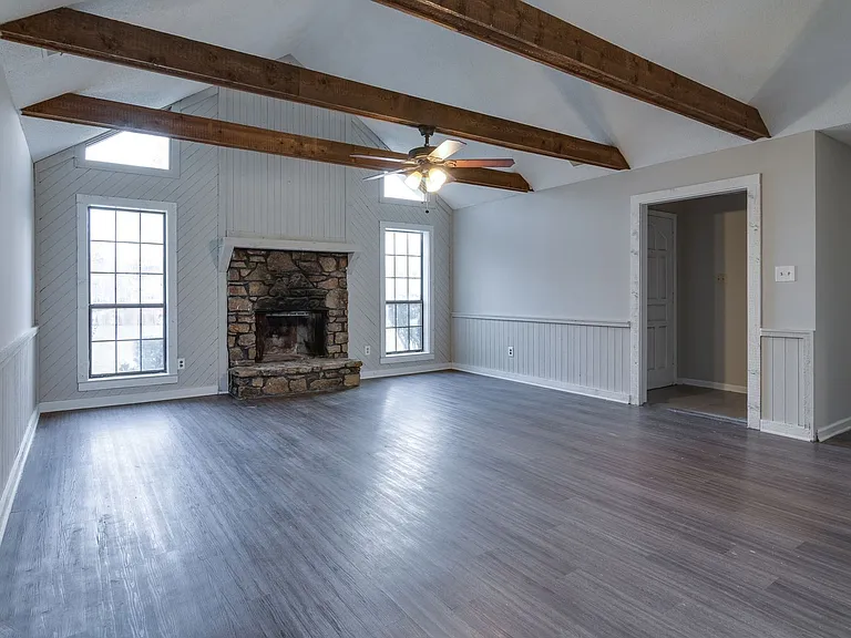 6562 Lake Valley Dr — Photo 16