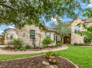 2402 Crown Ct, College Station, TX 77845