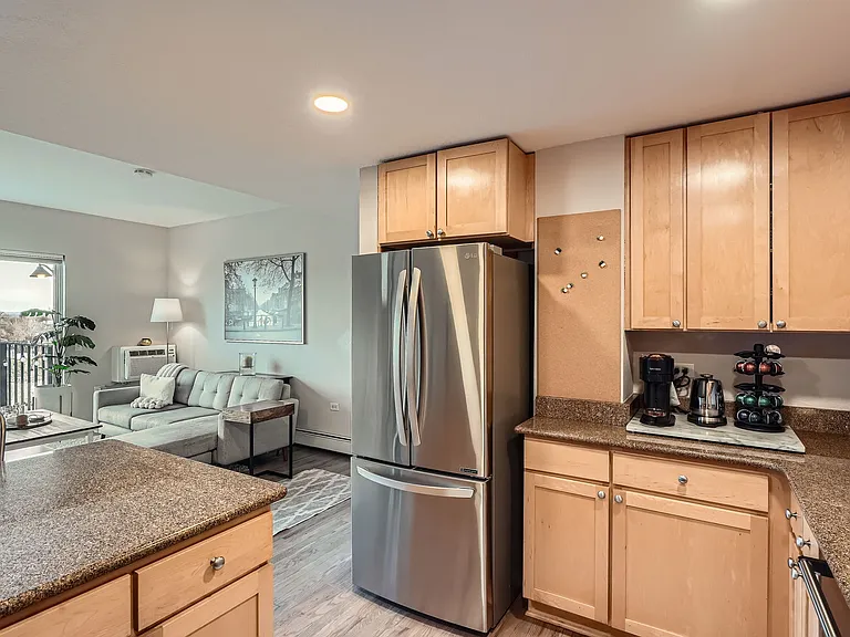 1150 Vine St #1006 — Photo 10