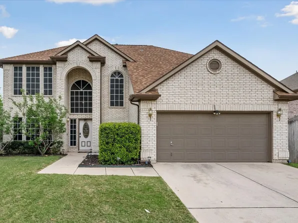 2200 Kingsley Dr, Mansfield, TX 76063