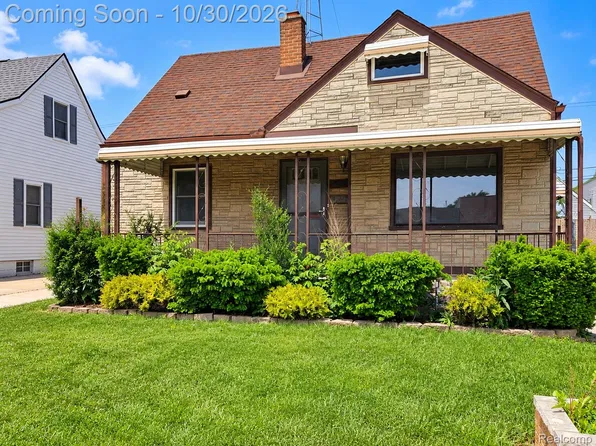 14716 Eureka Rd, Southgate, MI 48195
