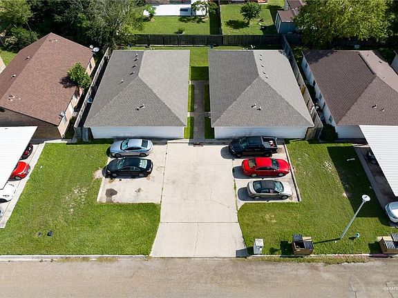 3rd image of 1407 W Carmen Ave