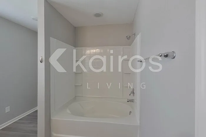 128 Bluff Rd — Photo 19