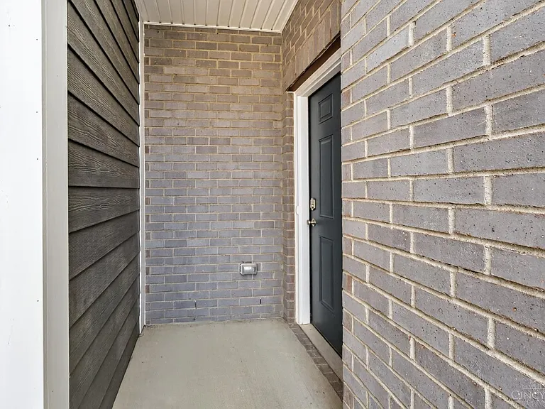 5559 Eagle Ct — Photo 5