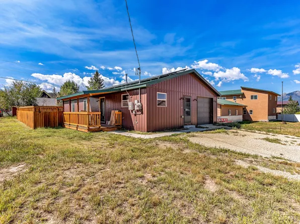 514 South St, Silver Cliff, CO 81252