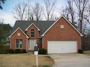 1190 Oak Knoll Ct, Lithonia, GA 30058