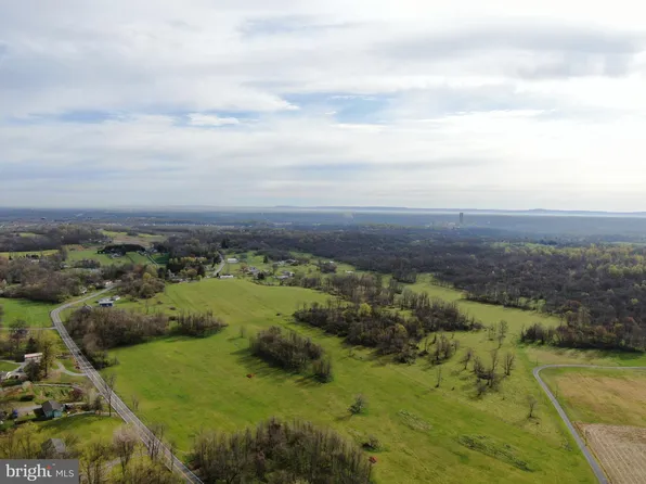 1-42.67 Apple Harvest Dr, Martinsburg, WV 25403