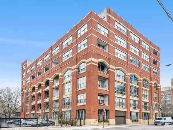 2001 S Calumet Ave APT 412, Chicago, IL 60616
