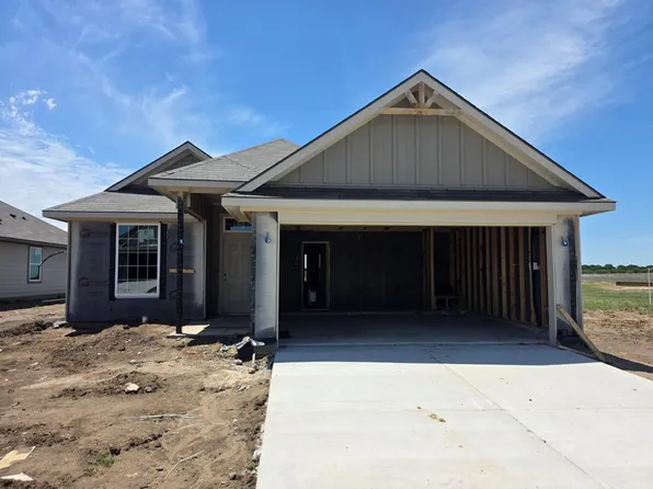 1498 Lake Ridge Dr, Brenham, TX 77833
