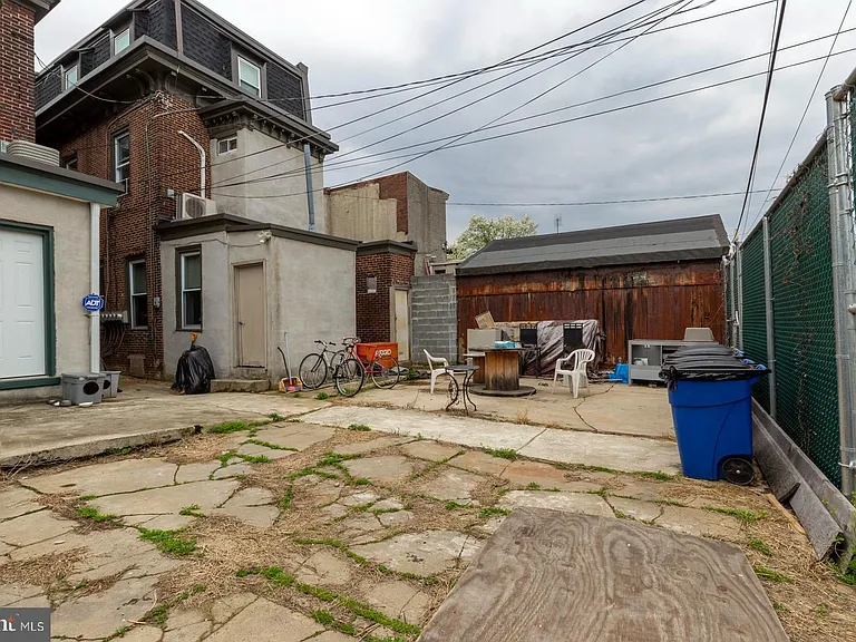 131 W Susquehanna Ave #2F — Photo 12