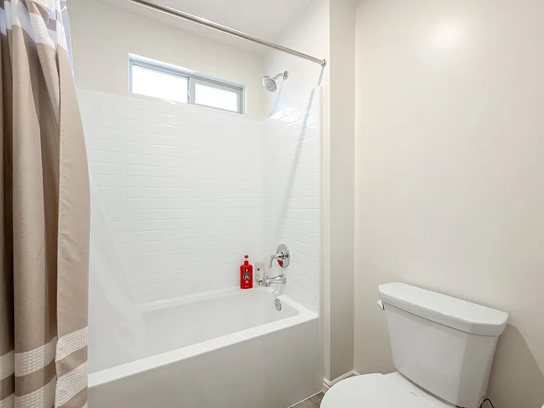 1382 E White Desert Dr — Photo 18