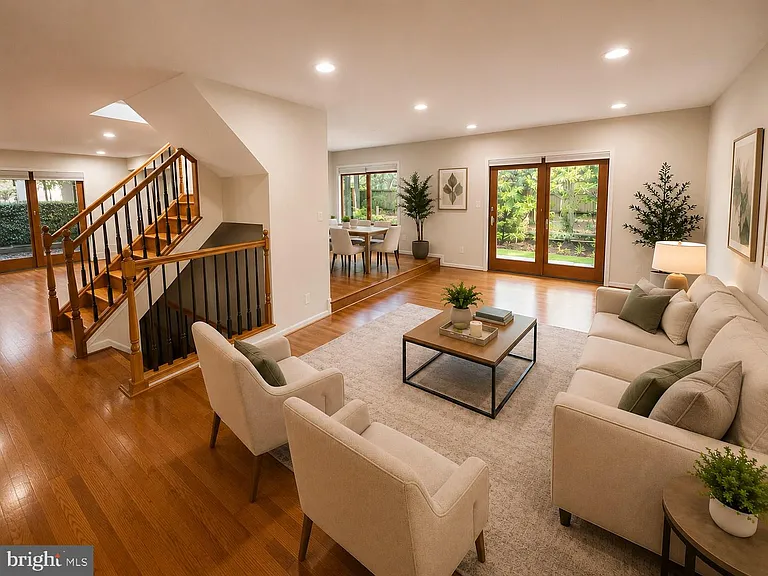 3615 Devilwood Ct — Photo 3