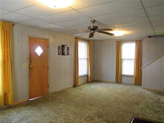 3rd image of 425 N Park Ave