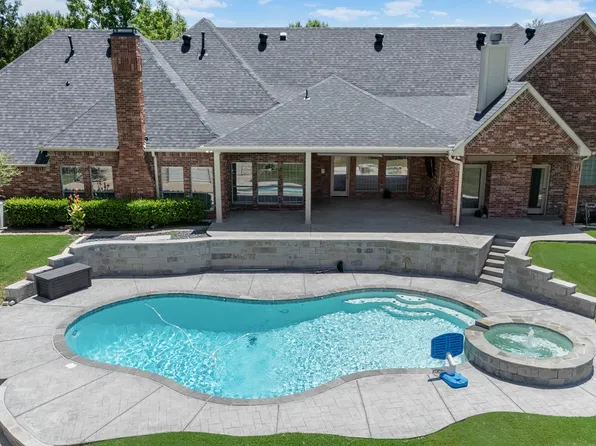 2405 Somerset, Midlothian, TX 76065
