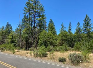 142 Lurline Ln, Cave Junction, OR