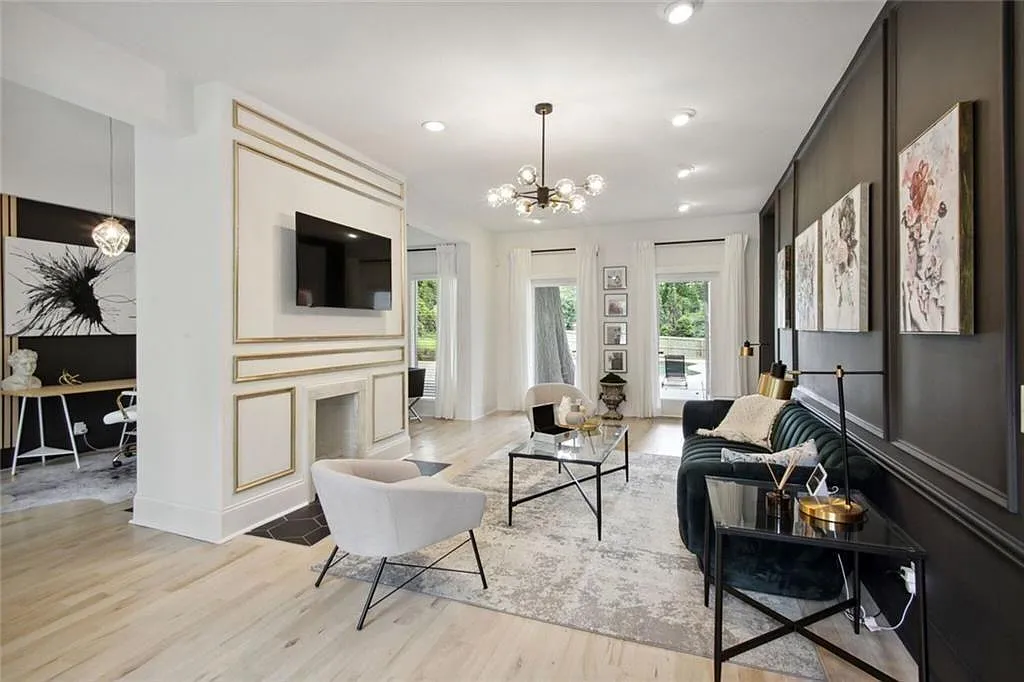3 bed, 2.5 bath, 1900 sqft, $9,500 — Photo 4