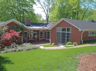 3717 Woodmont Ln, Nashville, TN 37215