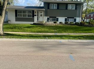 403 Seward St, Park Forest, IL 60466