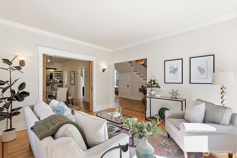 5th image of 5246 12th Avenue NE