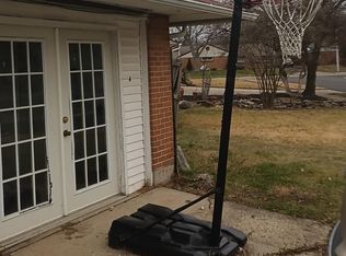 5891 Beecham Dr, Dayton, OH 45424