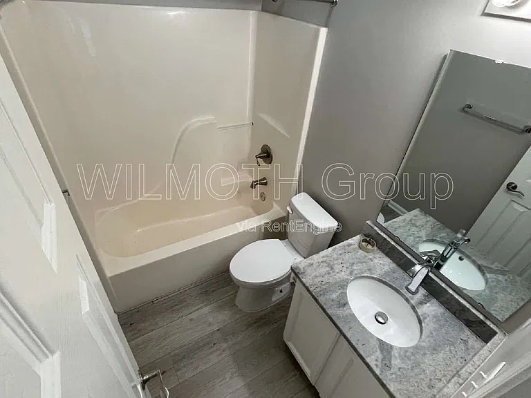 11212 Boston Way — Photo 15