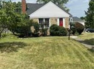 5723 Cumberland Dr, Garfield Heights, OH 44125