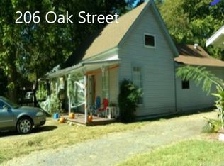206 Oak St, Dardanelle, AR 72834