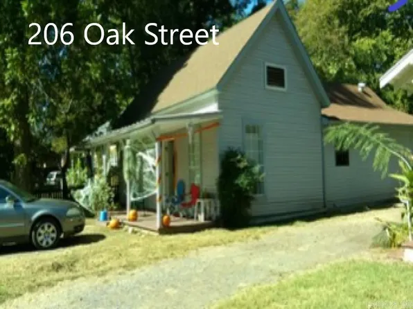 206 Oak St, Dardanelle, AR 72834