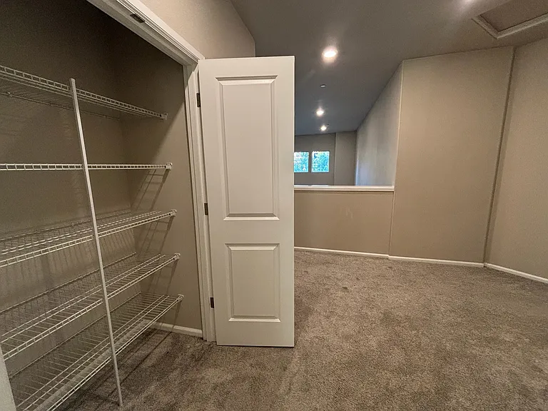 118th Avenue Ct E — Photo 19
