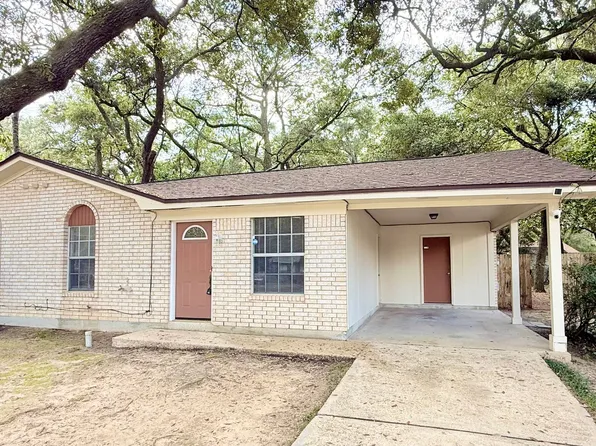 4930 Laceiba Dr, Pensacola, FL 32526