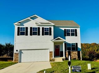 111 Rolling Ridge Ct, Staunton, VA 24401
