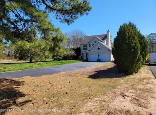 33 S Cooks Bridge Rd, Jackson, NJ 08527