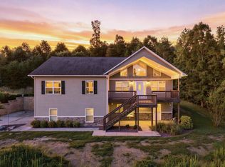 365 Meadowbrook Ln, Trenton, GA 30752