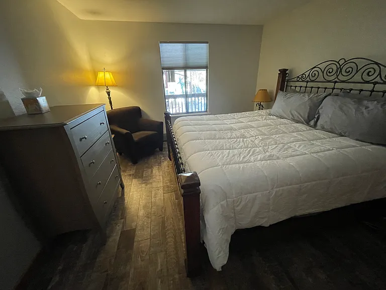 160 Creekside Dr #B13 — Photo 9