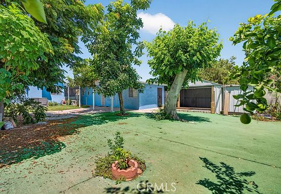 3rd image of 15834 E Kingside Dr