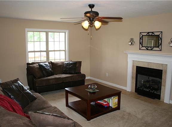 3rd image of 1160 Stillwood Dr