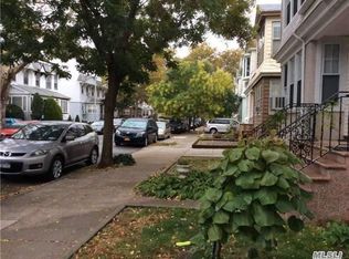 7720 78th St, Ridgewood, NY 11385