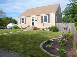 84 Mystic Dr, Warwick, RI 02889