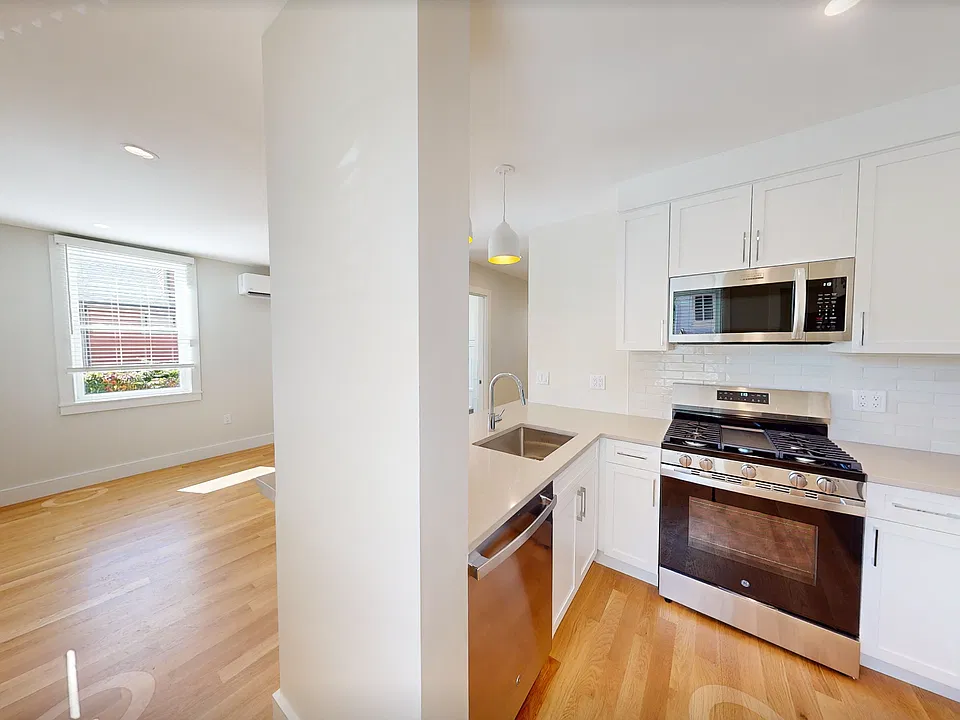 56 Hancock St #1
