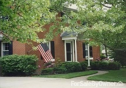 1st image of 301 Sycamore Ln