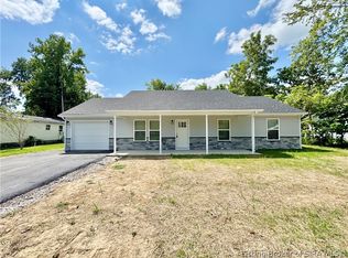 346 S Second Street, Austin, IN 47102