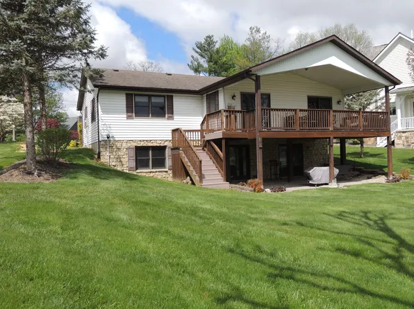 575 NW Santee Dr, Greensburg, IN 47240