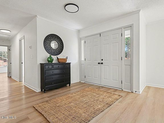 5th image of 605 Forrest Road