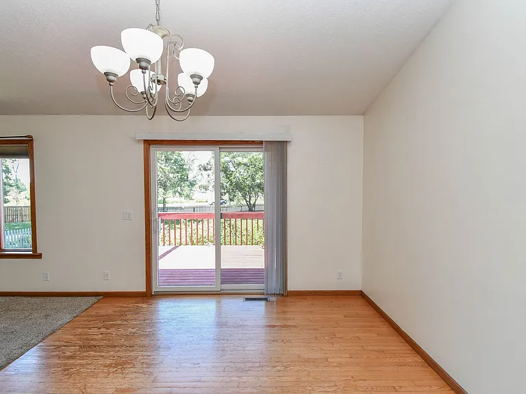 5937 S Lois Ln — Photo 14